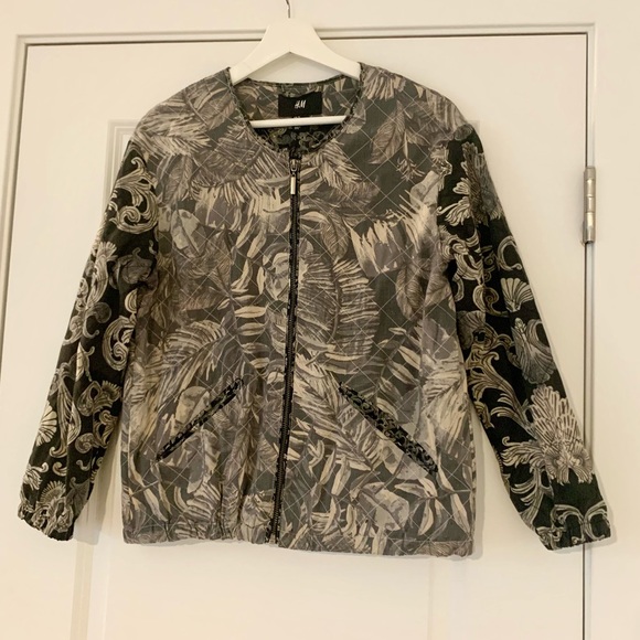 H&M Jackets & Blazers - MOVING SALE | Women’s H&M Tropical Print Festival Jacket, Size 6